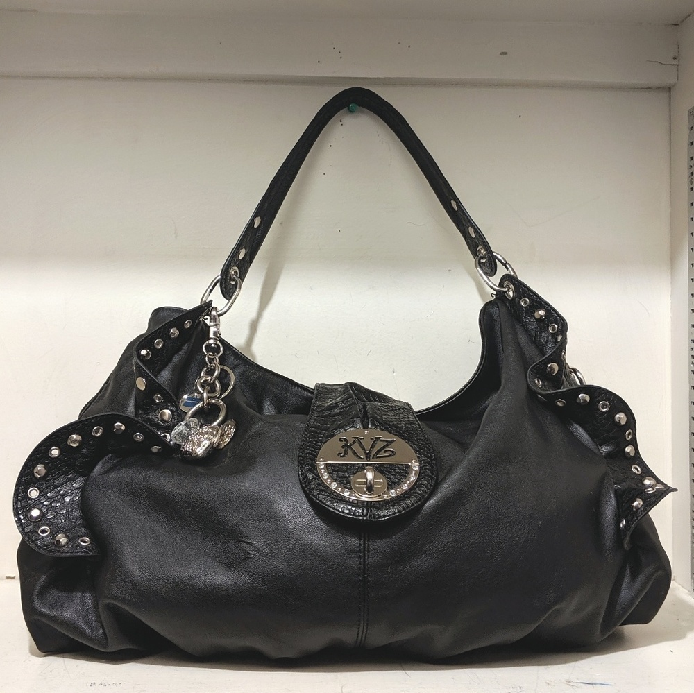 KVZ Black Hobo W/Free Keychain/Charm